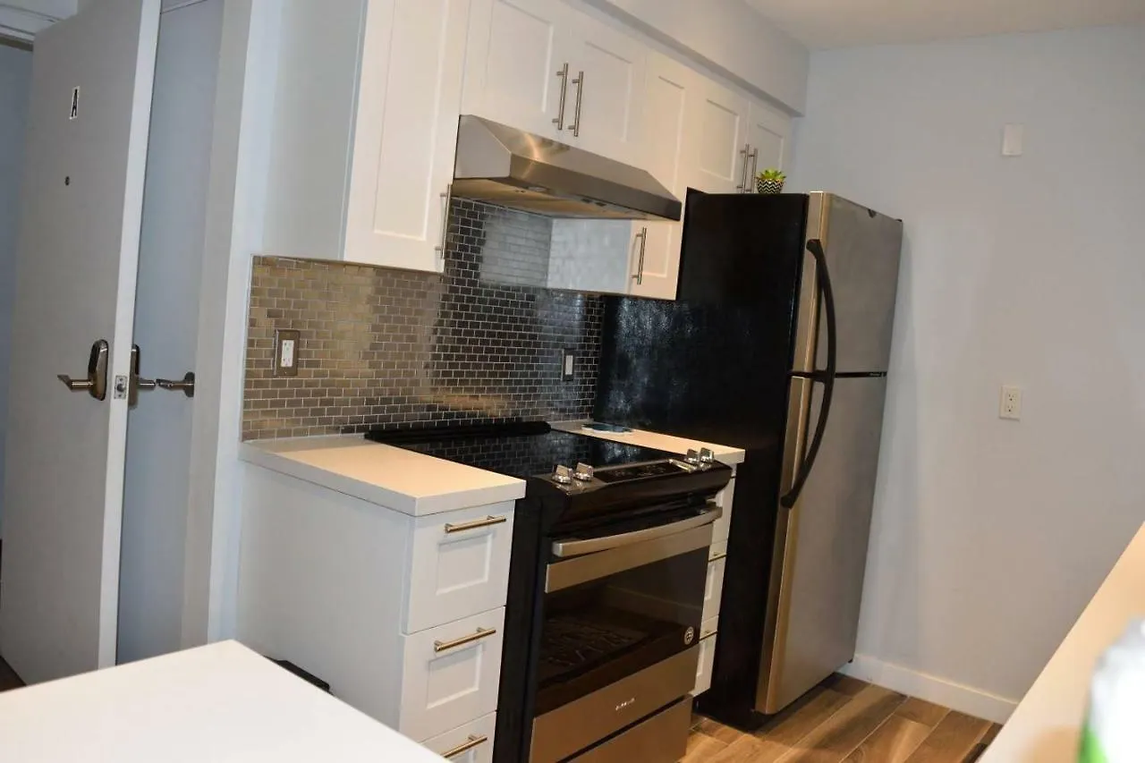 2690 Danforth Avenue Aparment A Lejlighed Toronto