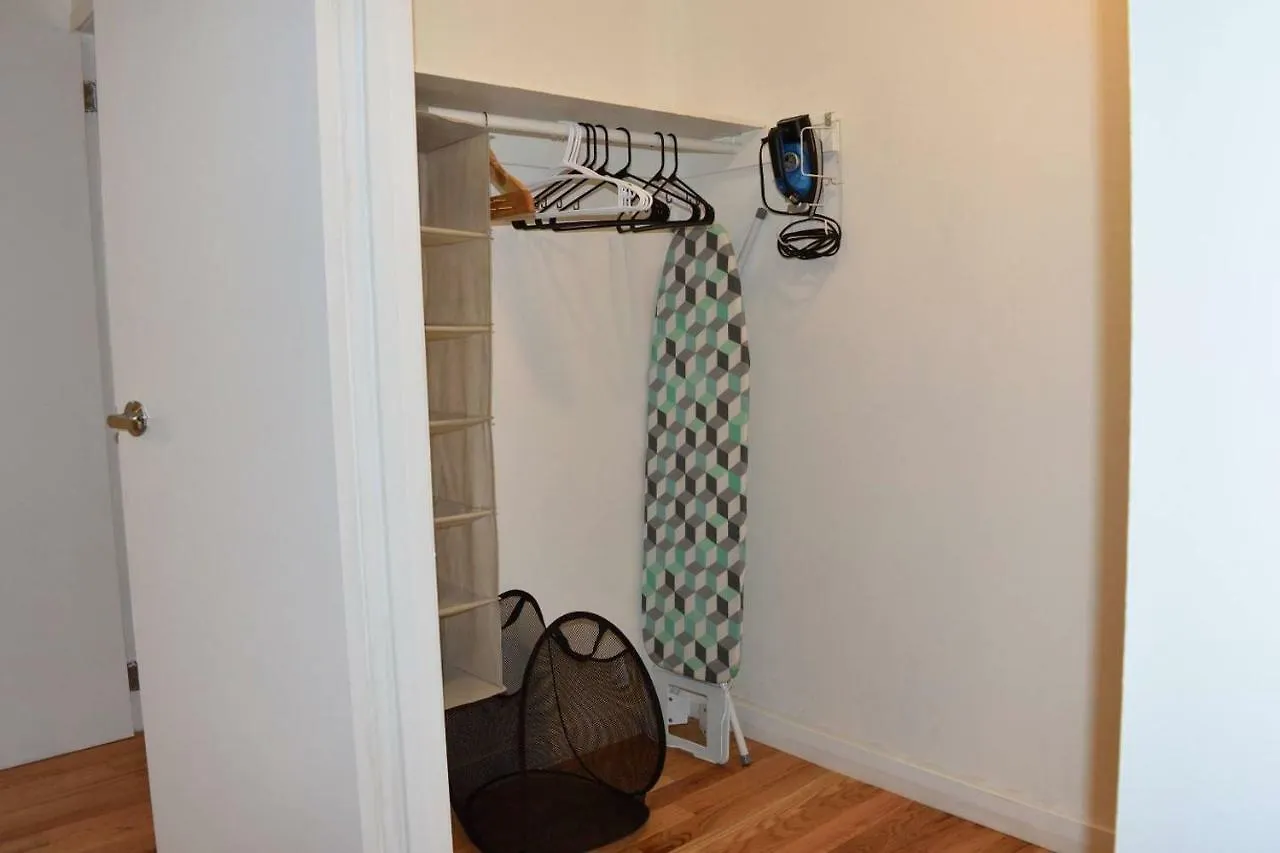 2690 Danforth Avenue Aparment A Lejlighed Toronto