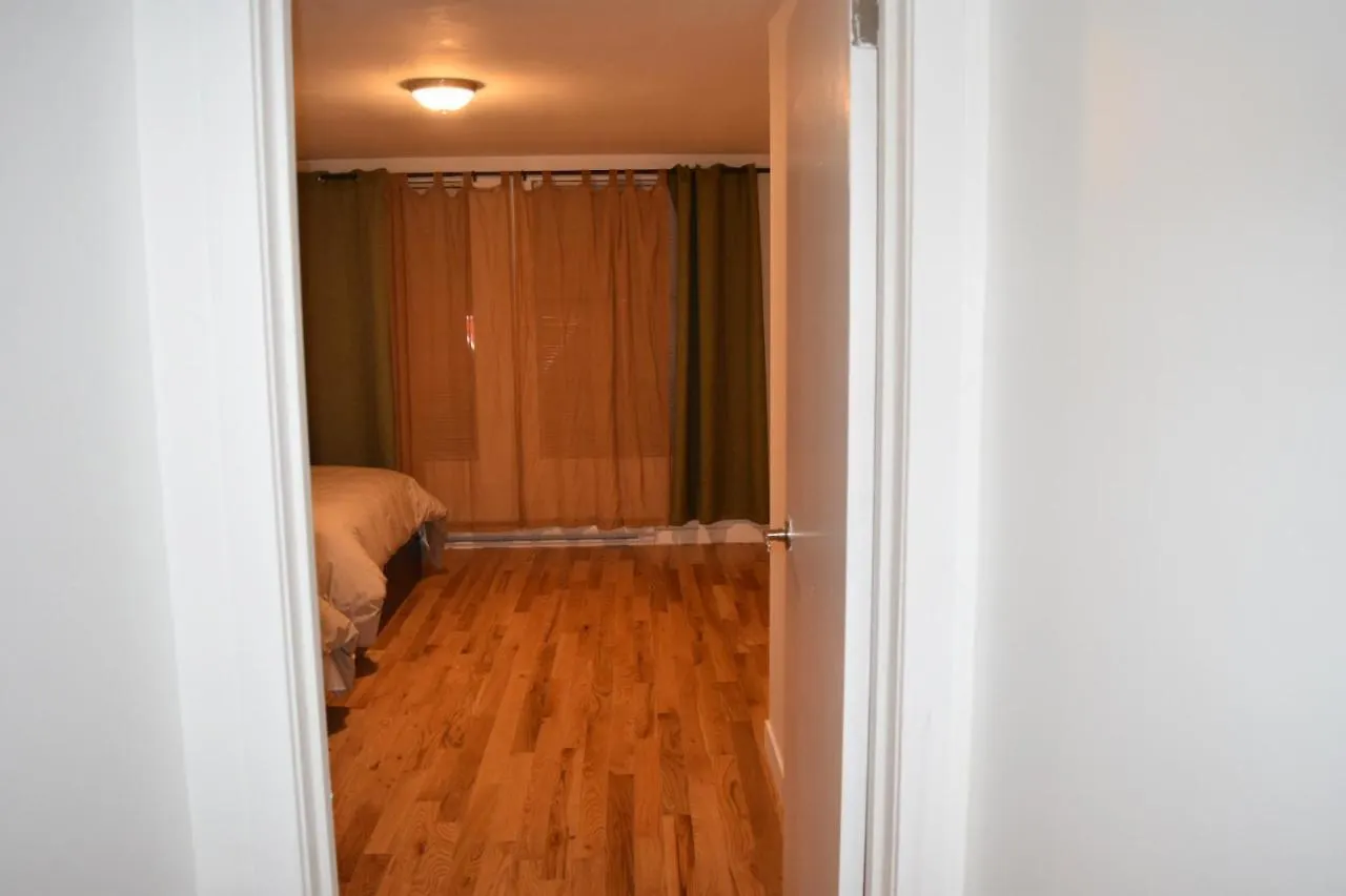 2690 Danforth Avenue Aparment A Lejlighed Toronto